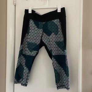 Champion cropped workout leggings